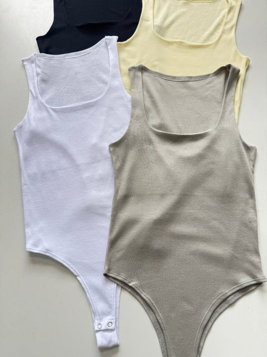 BODY CUELLO CUADRADO ALGODÓN