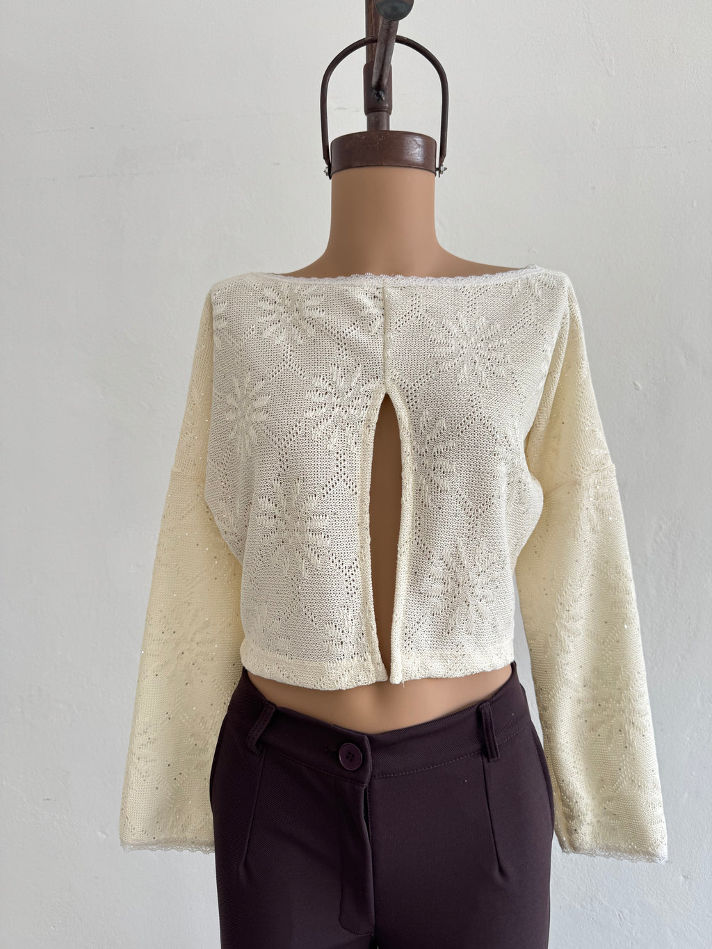 SWETER TEJIDO SEMI ABIERTO