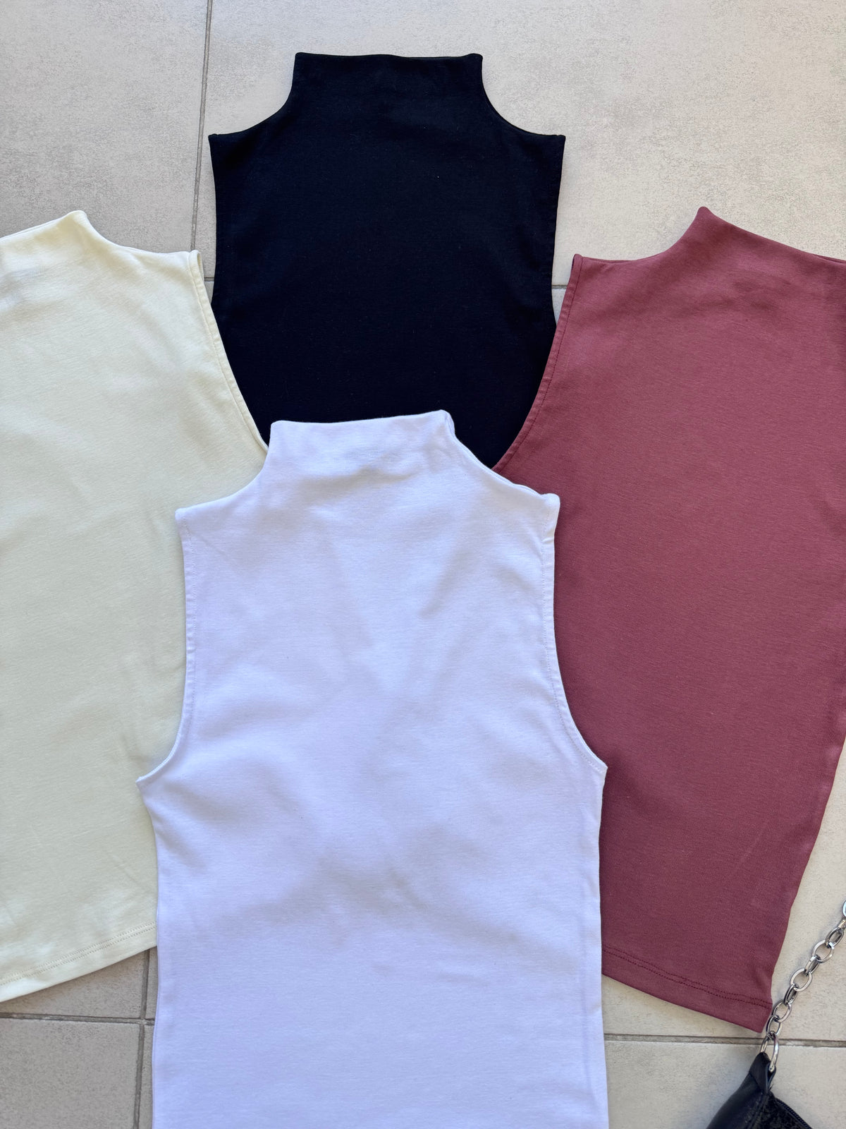 MUSCULOSA CUELLO DETALLE