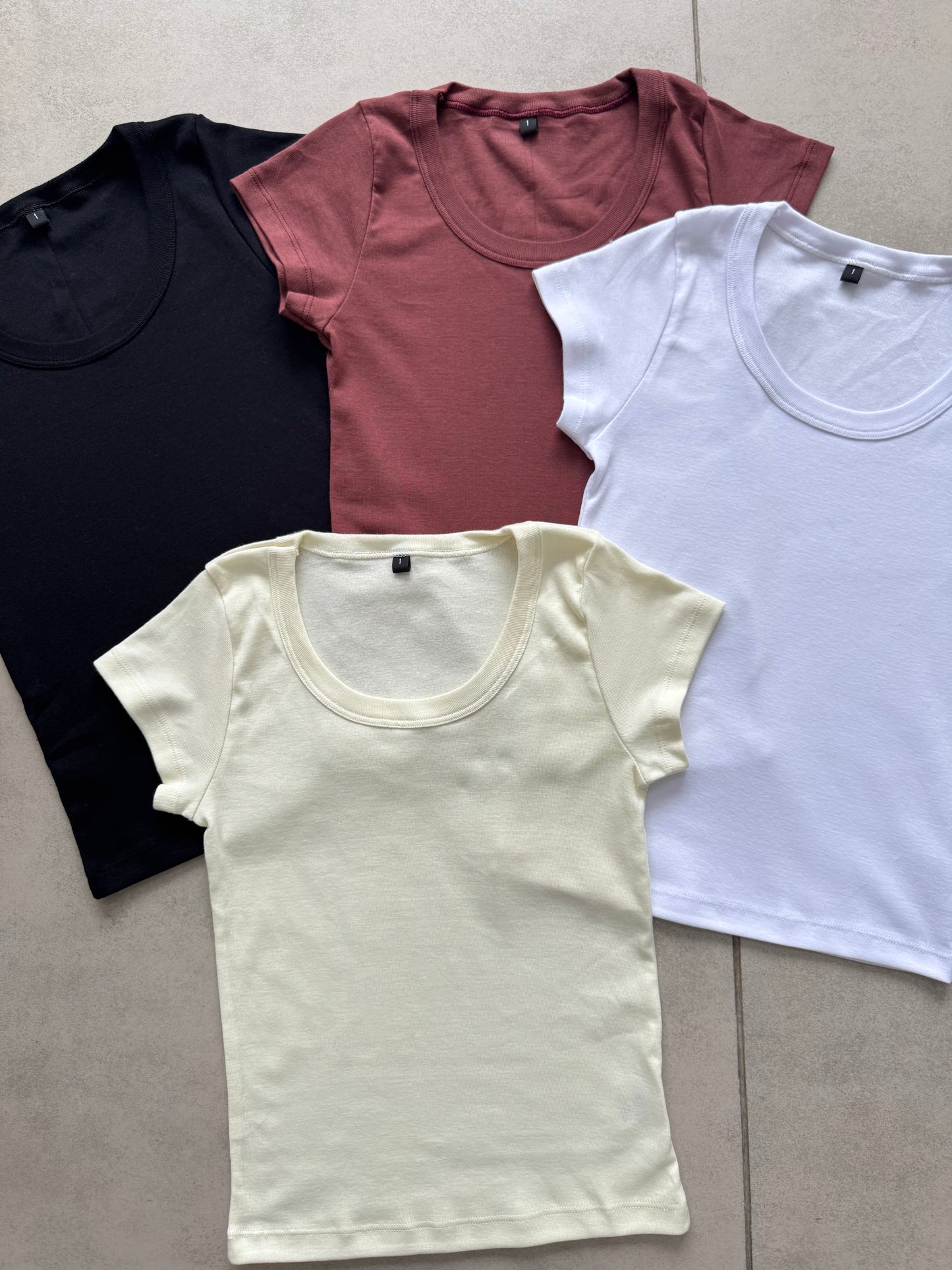 REMERA AIANA O