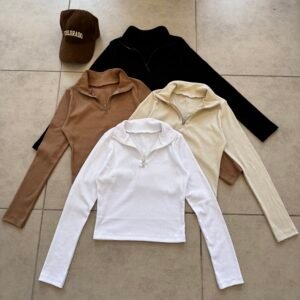 CAMISETA MIA MEDIO CIERRE